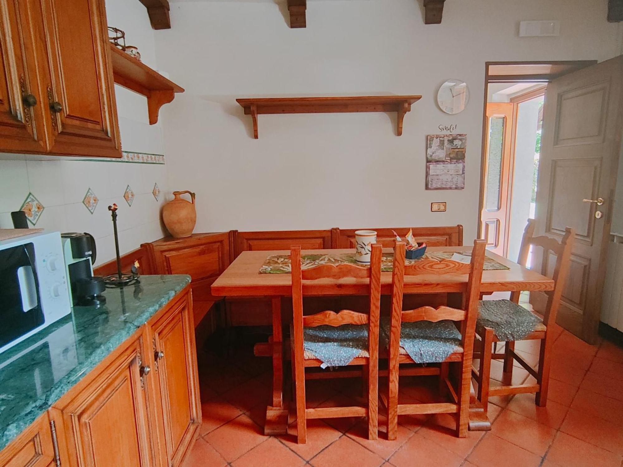 Casa Vacanze Il Boscaccio "Casa Massimo" Fornovolasco Exterior foto
