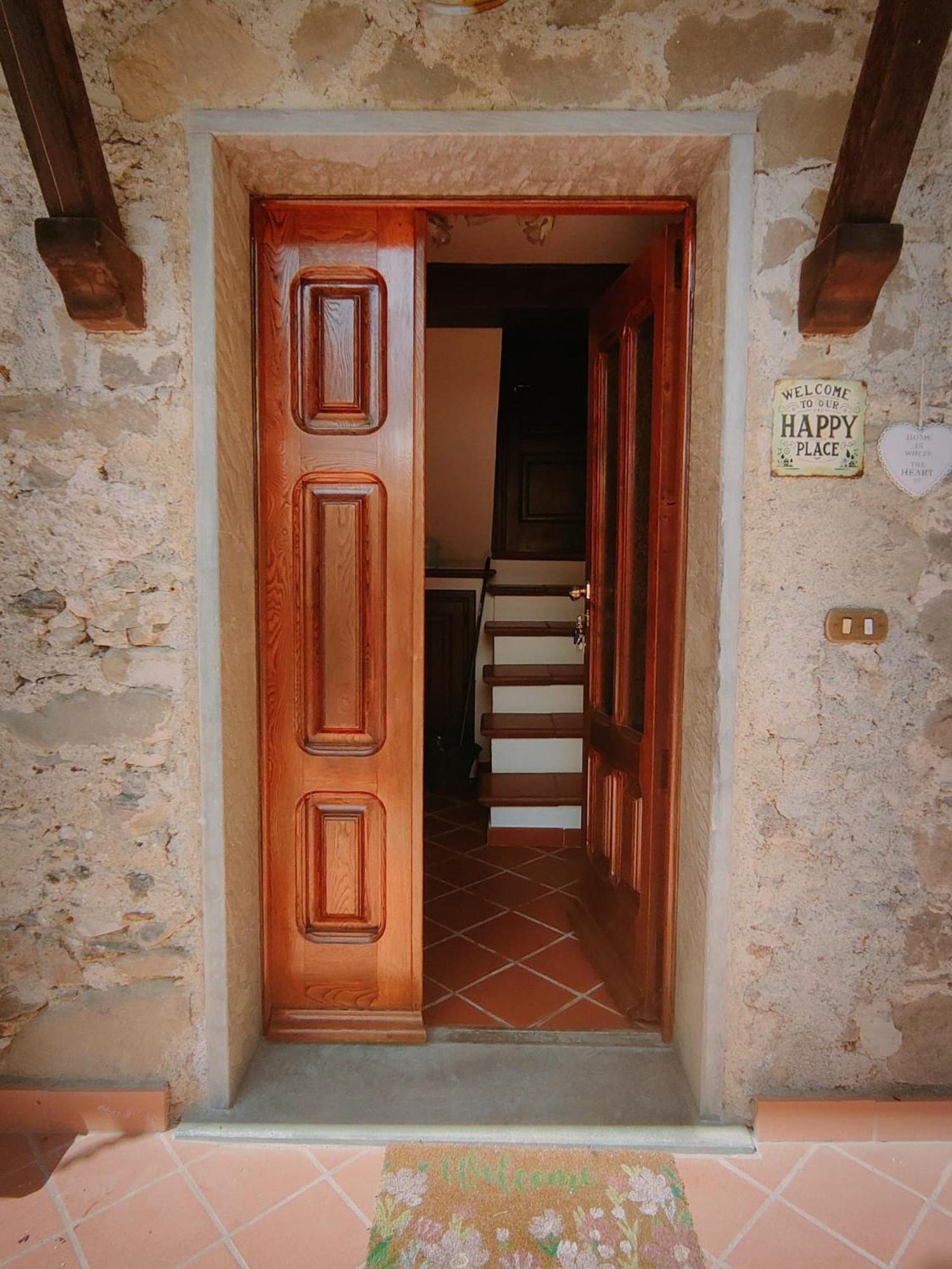 Casa Vacanze Il Boscaccio "Casa Massimo" Fornovolasco Exterior foto